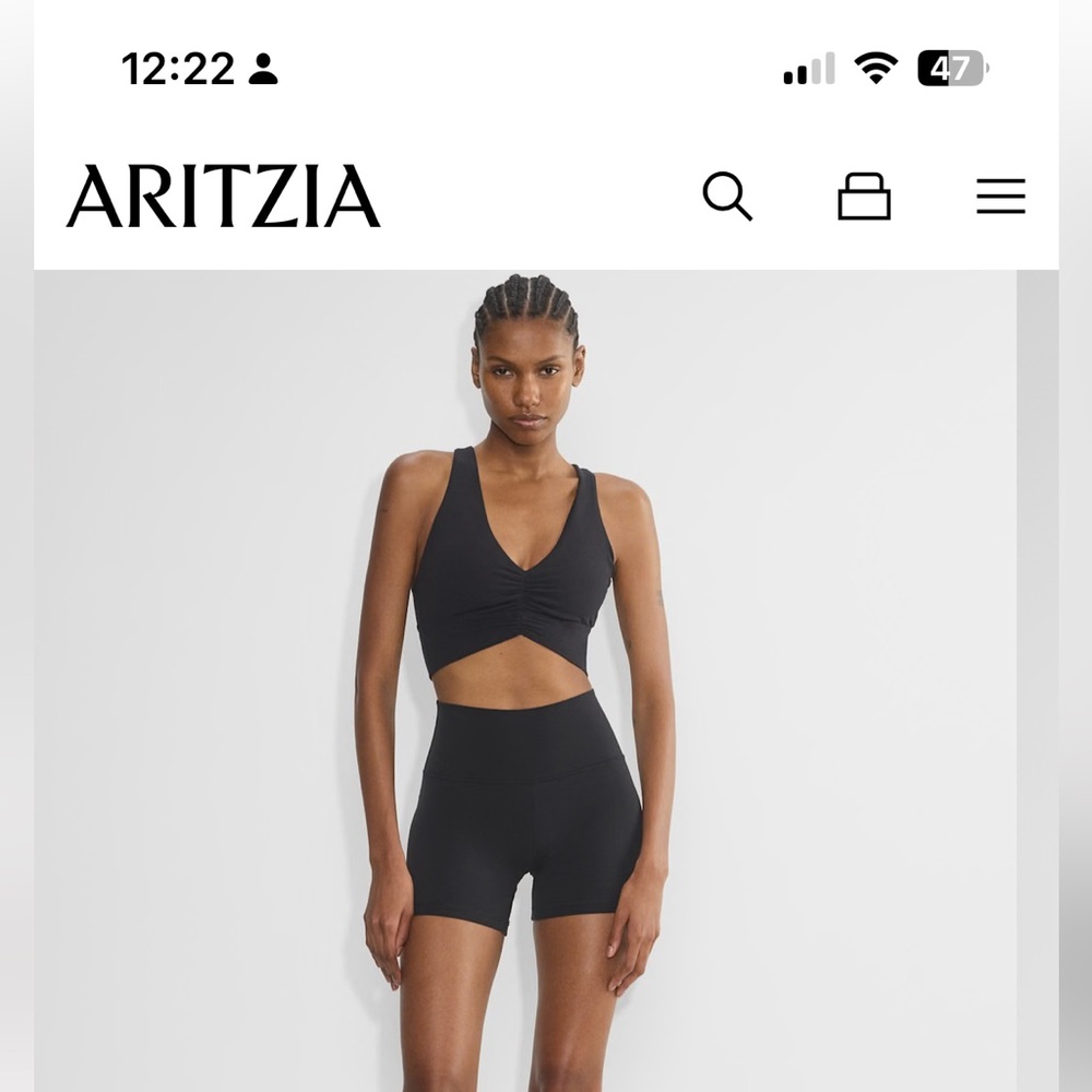 Aritzia Black sports bra